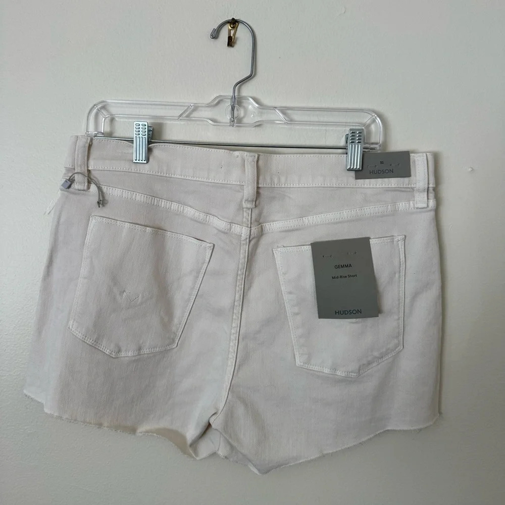Gemma Mid High Rise Short Hudson Jeans Size 31 - Picture 2 of 3